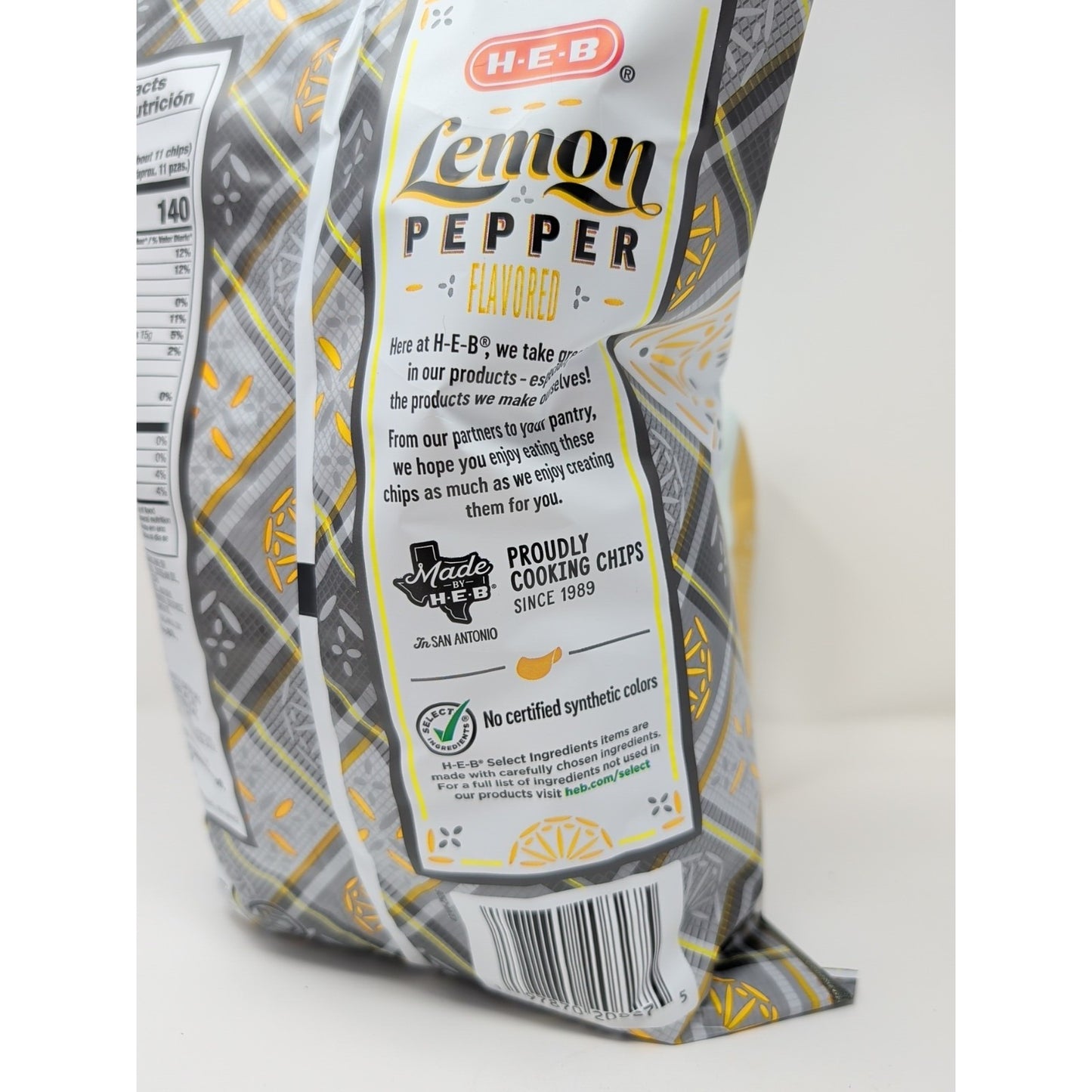 HEB Lemon Pepper Wavy Potato Chips 9 Ounce Bag